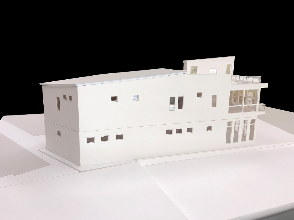 新築診療所　PR模型