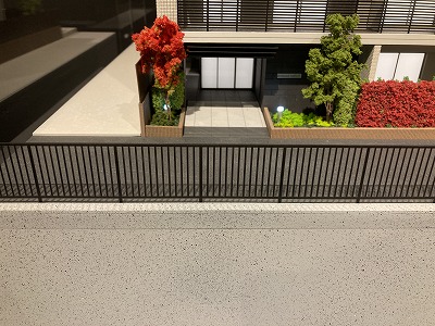 成増エリアの分譲マンション模型
エントランス