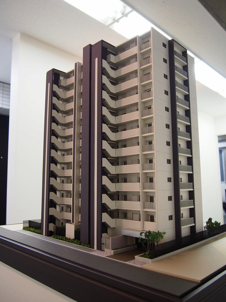 豊洲エリア　分譲マンション外観模型