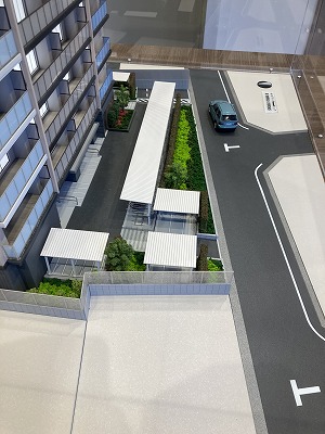船堀エリアの分譲マンション模型
屋根付き駐輪場